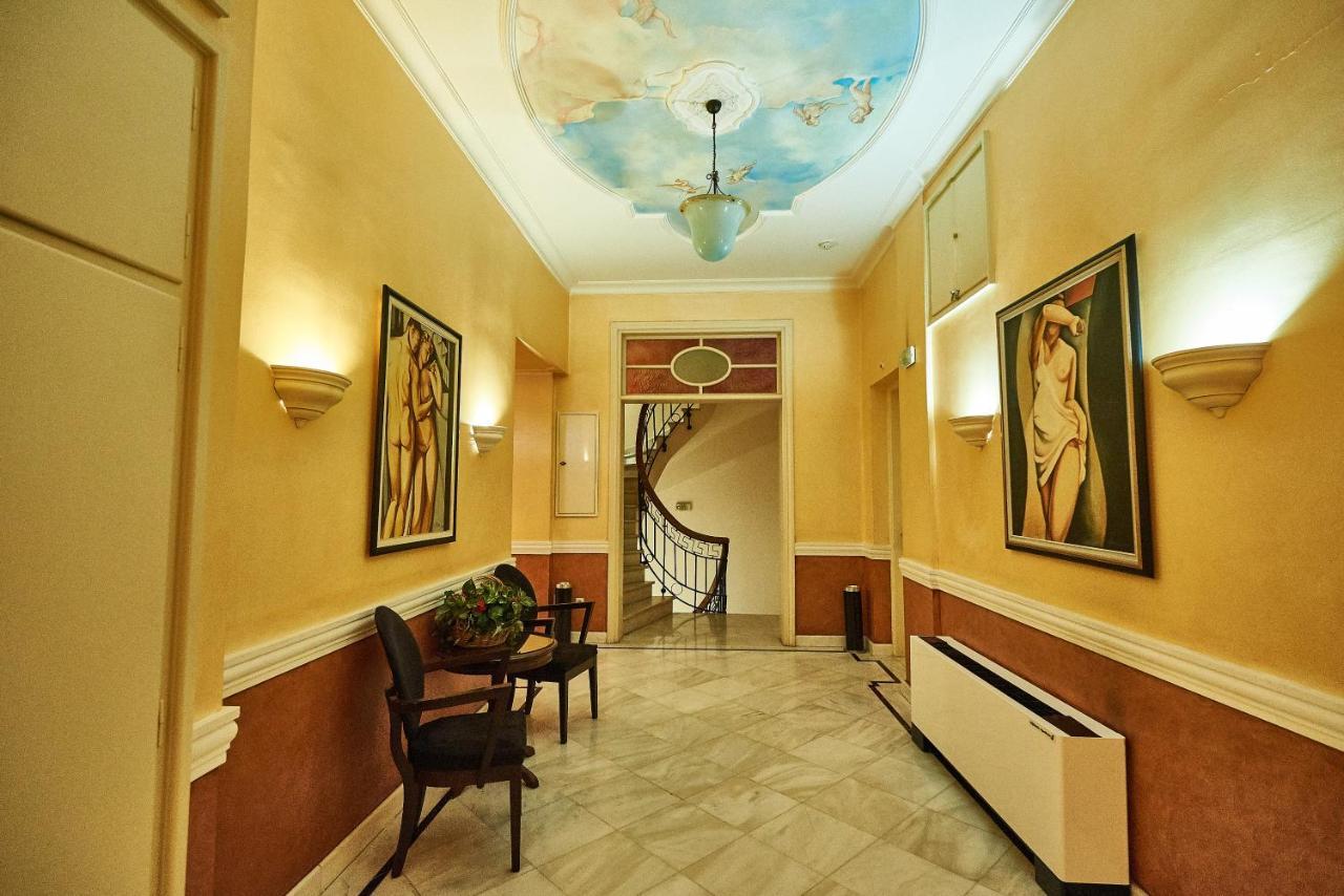 Exis Hotel Atenas Exterior foto
